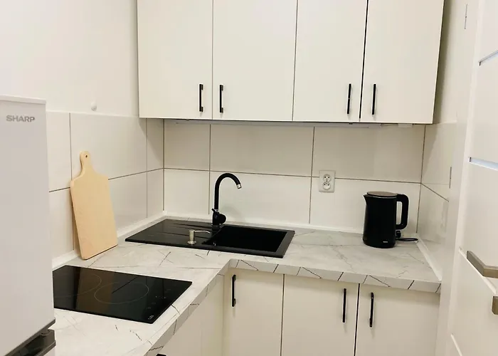 Goplanska Free Parking Self Check-in 24h * Познань