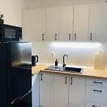 Goplanska Free Parking Self Check-in 24h アパート