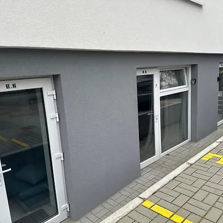 Goplanska Free Parking Self Check-in 24h Poznań