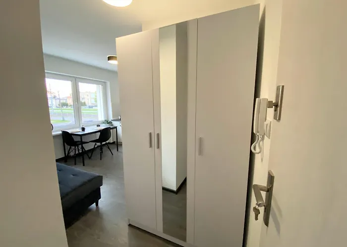 Goplanska Free Parking Self Check-in 24h